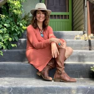 Meet your Posher, Tanya